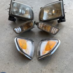 2002 Toyota Tacoma Used Headlights 