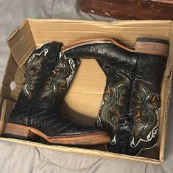 Dalton Boots 