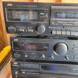 Jvc Stereo Set With Fisher Speakers 60 Bucks