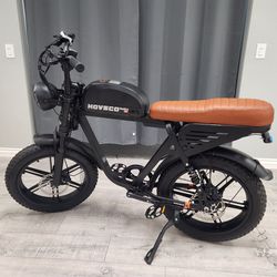 NEW HovGTRs Electric Bike - Moped Style - TEST RIDES AVAILABLE