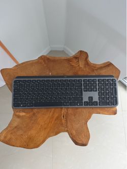 Logitech MX Keys Wireless Backlit Keyboard - English/Cyrillic