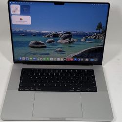 MacBook Pro 16 inch 2026 M5 Max 128GB Ram 18-Core CPU 40-Core GPU 2TB SSD Silver Like New