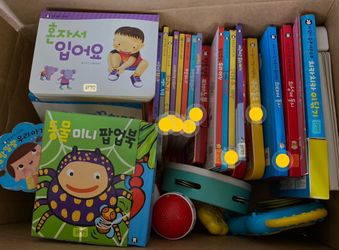 Korean books for babbies/toddler (블루래빗 우리아기 첫 토이북)