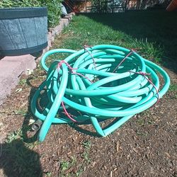 100 Feet Of Garden Hose