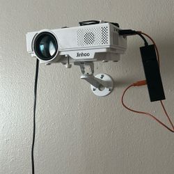 Projector With Basic Screen