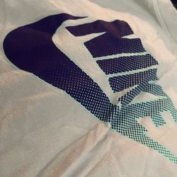 Nike T-Shirt