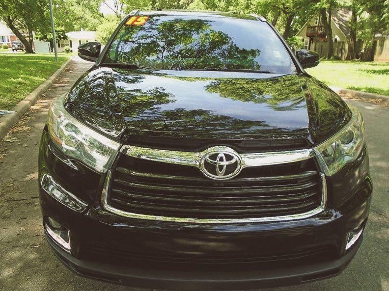 ForSaleByOwner2O15 Toyota Highlander PriceFIRM$18OO