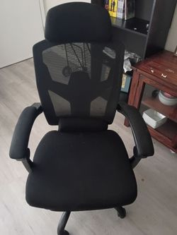 Gaming chair
