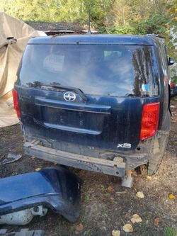 Scion xB Rear Hatch Tailgate with Glass