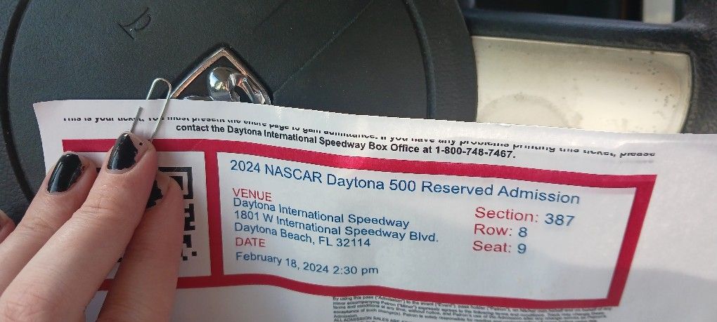 Pair Daytona 500 Tickets