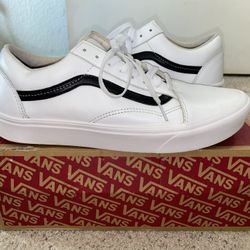Vans Comfycush Old Skool Leather - Men’s Size 11