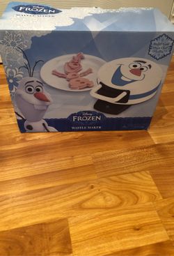 Olaf waffle maker