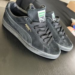 Men’s Puma Suede Size 8