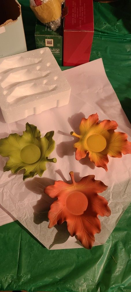 PARTYLITE Whispering Leaves Trio Tealight Holders