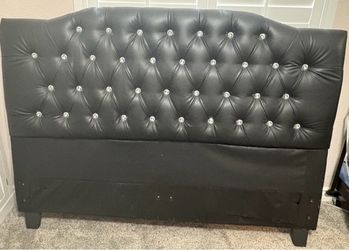 Queen head board