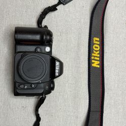 Nikon N80
