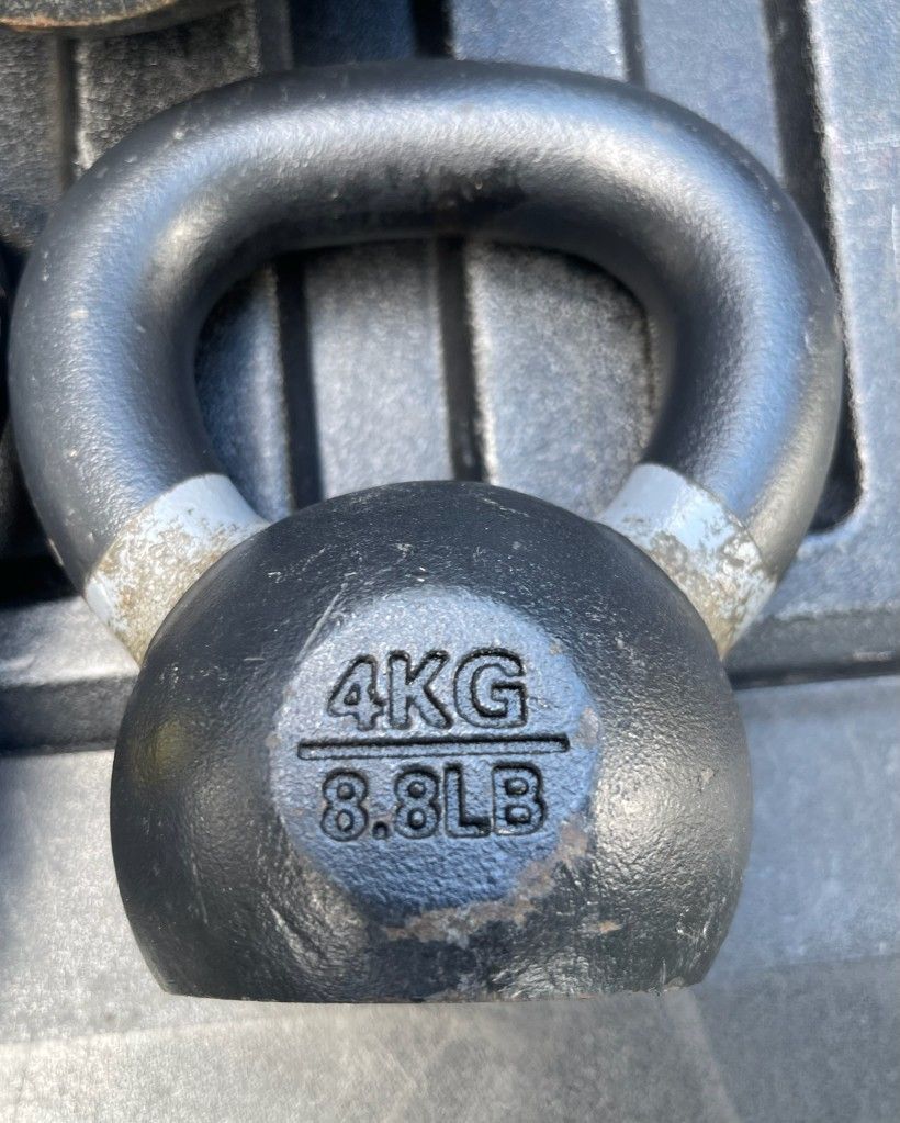 SET OF TRX KETTLEBELLS : 9lbs. / 13lbs. / 17lbs. / 26lbs. 35lbs.