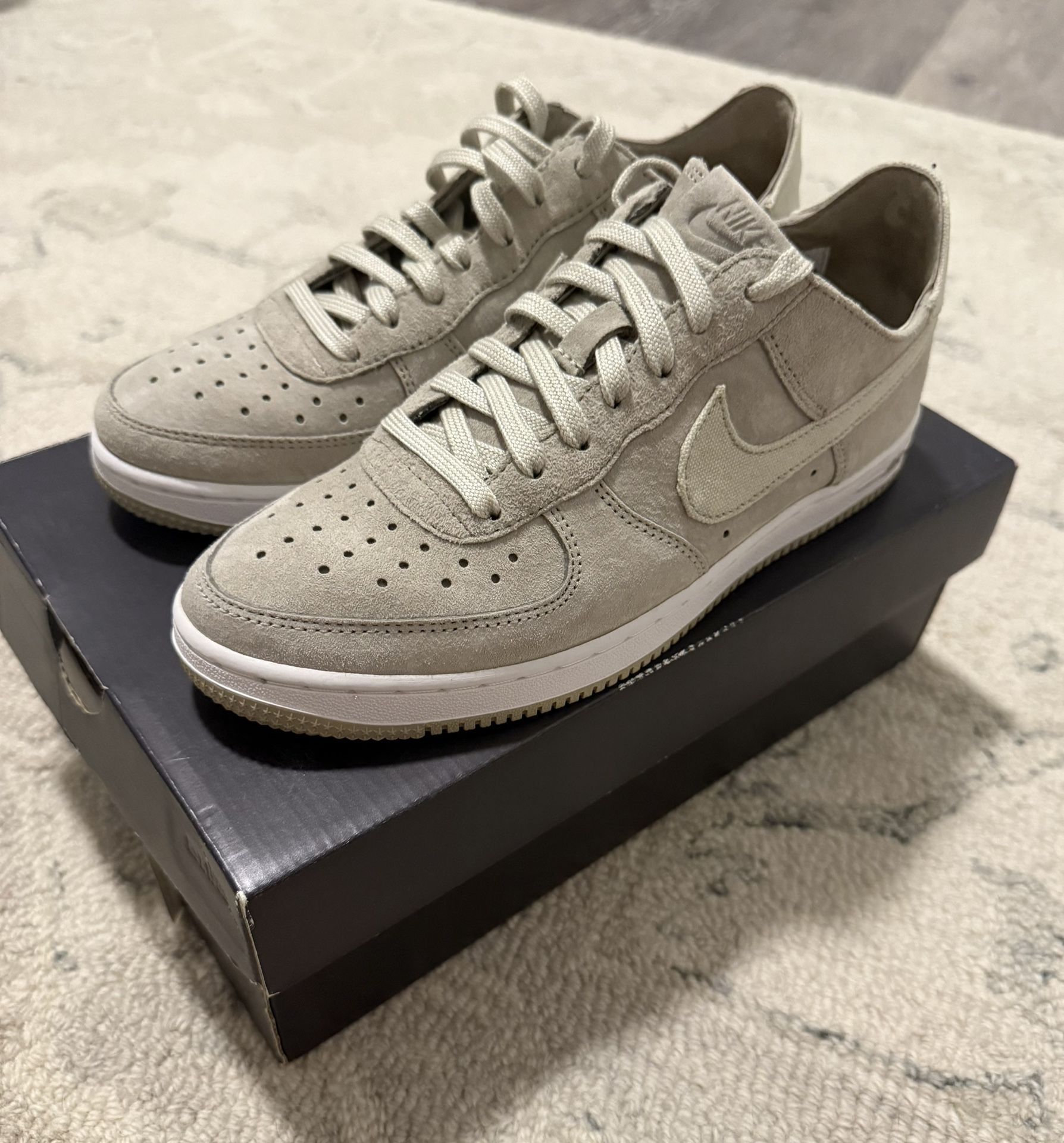 Women Nike Air Force 1 Low Light 6.5