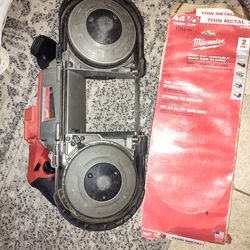 Milwaukee band saw 2729-20