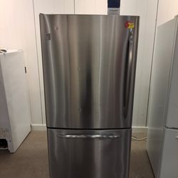 32in Ge French Door Refrigerator Nice And Clean Financing Available 