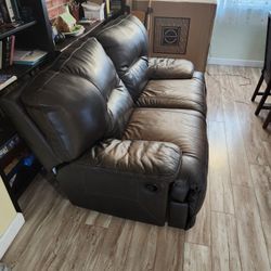 BROWN/CAPUCCINO LEATHER SOFA & LOVE SEAT