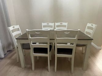 Dining table set 7 pieces 36*60”