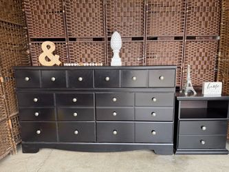 Black Dresser and Nightstand Set