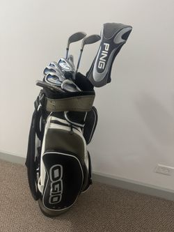 Complete Ladies Golf Set: Driver, Wood, Irons, Wedge Putter, bag, Ect.