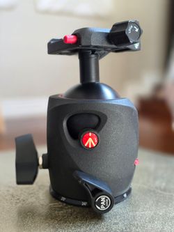 Manfrotto MH057M0-Q6 Magnesium ball head with Q6 quick release