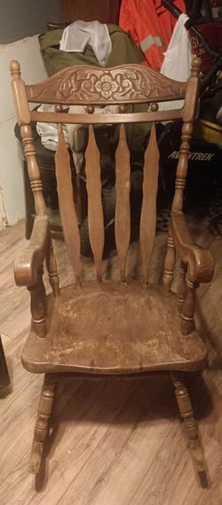Classic Wood Rocking Chair