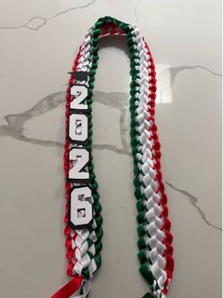 Graduation Lei