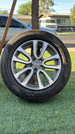 Nissan pathfinder rim