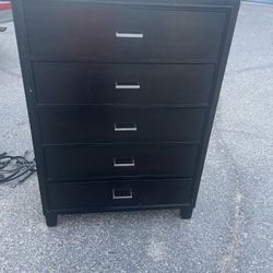 🥰BEAUTIFUL QUEEN SIZE BLACK CHERRY WOOD BEDROOM SET🥰