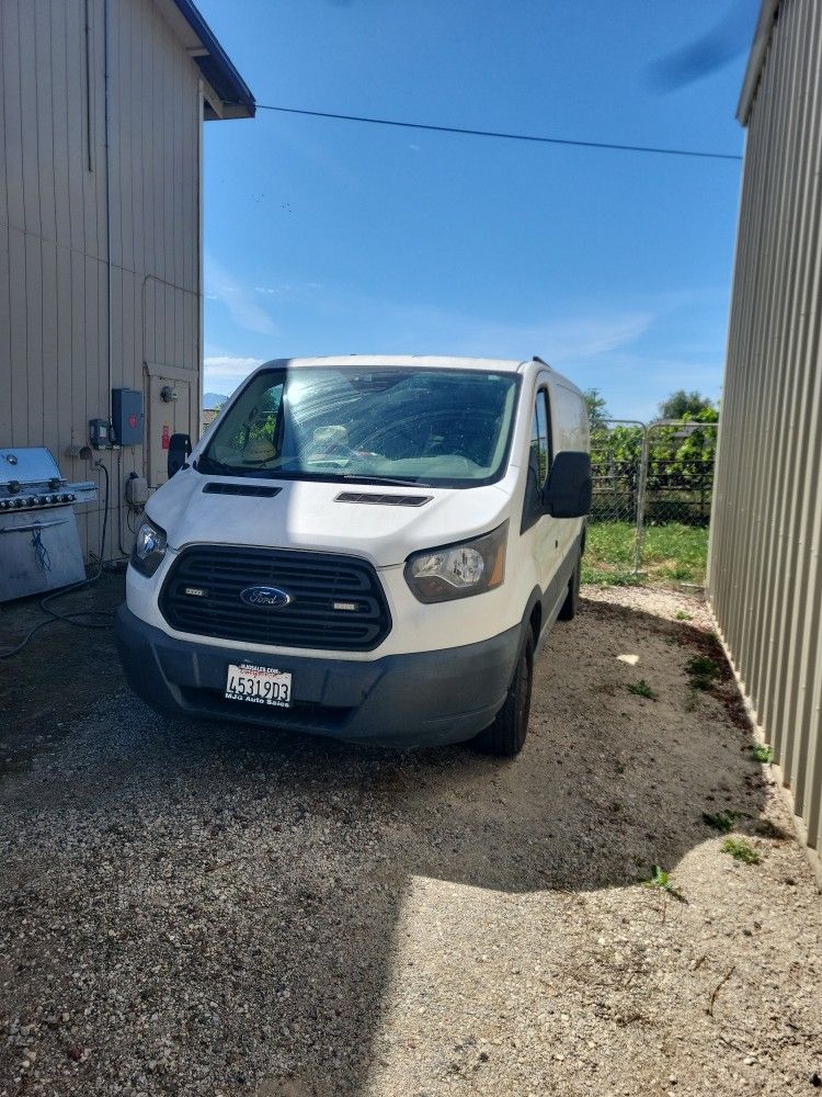 2018 Ford Transit