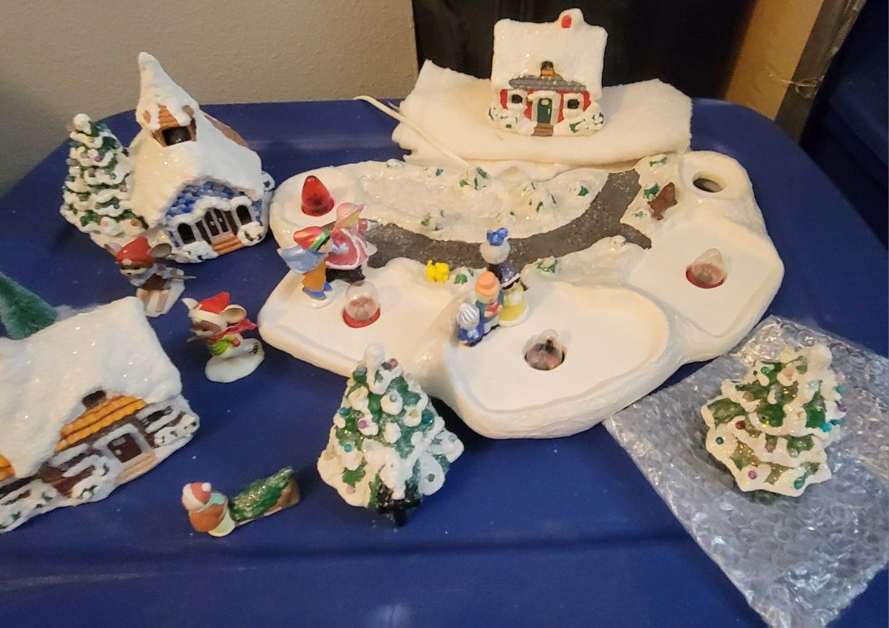 Snow village Goes With train Set