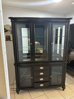 Two Piece China Hutch
