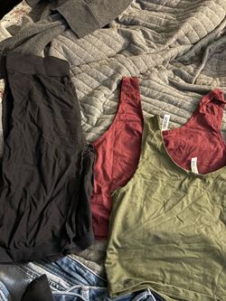Bundle small stretchy clothes