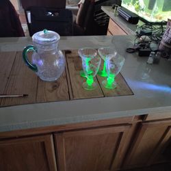 Fry Crackle Glass Pitcher And 4 Vintage Glowing Glass Ware
