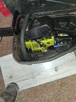 Poulan 2250 Super Clean Gas Chainsaw