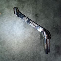Chrysler Handle
