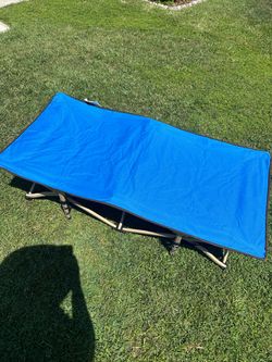 Kids camping cot