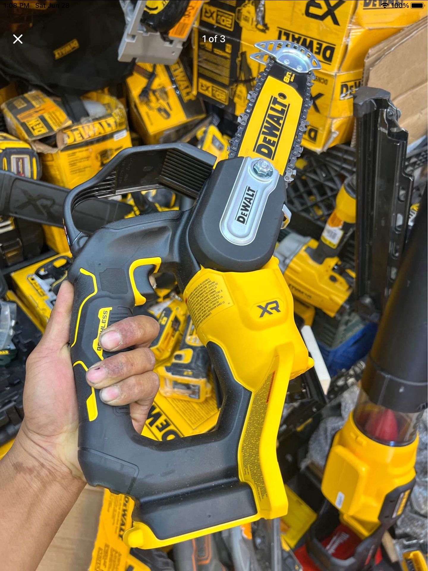 Dewalt 20v Cordless Hatchet Short Handheld Chainsaw Tool Only