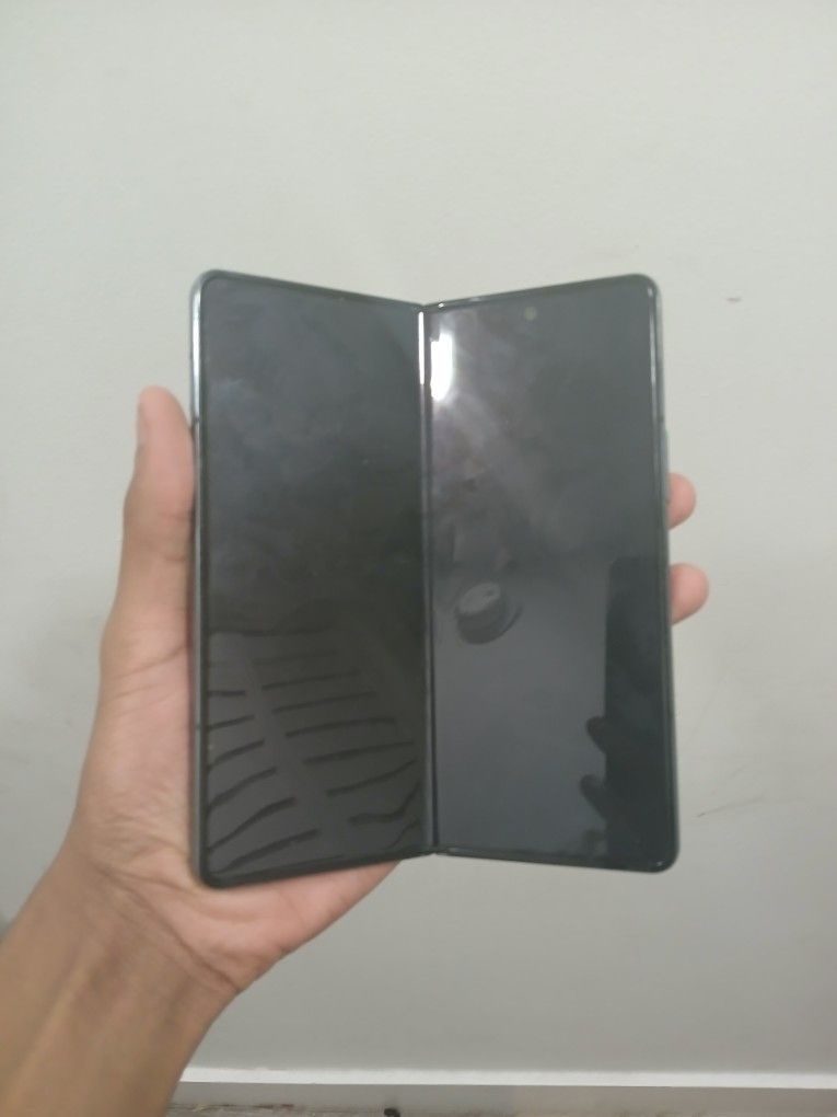 Samsung Galaxy Z Fold 4 For Parts