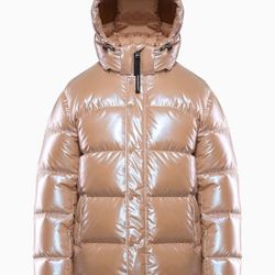 Aritzia The Supper Puff