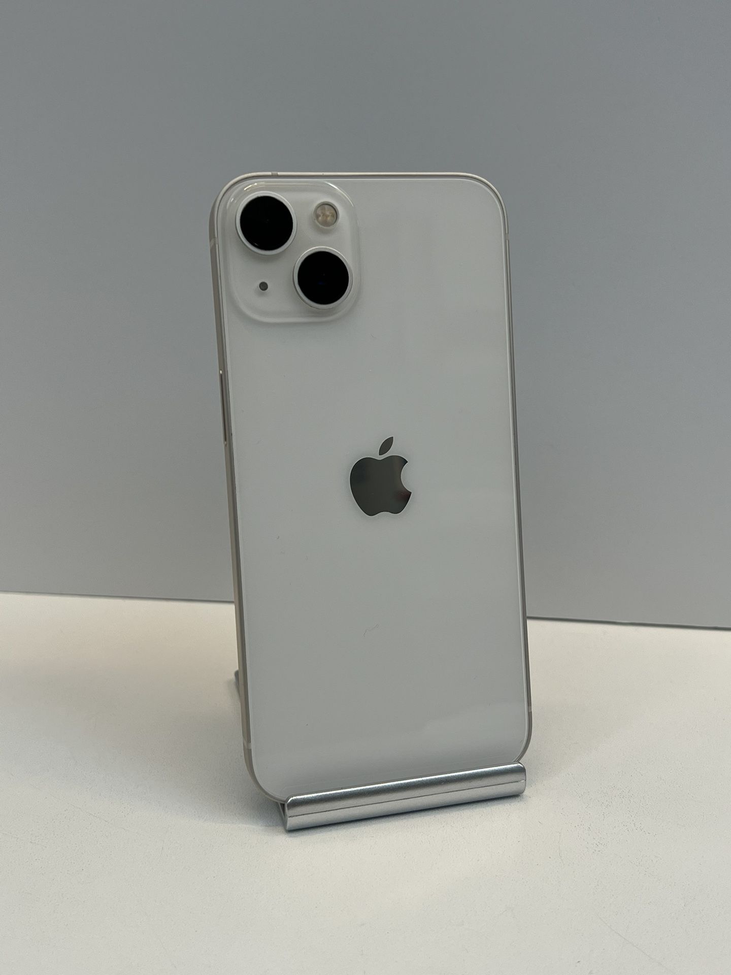 Apple iphone 13 128gb. ( Unlocked )