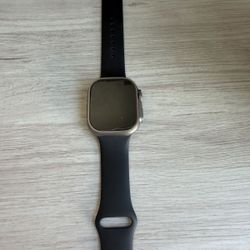 Apple Watch Ultra 1