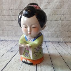 EUC Large Vintage Geisha Ceramic Statue 
