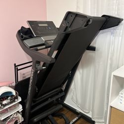 Treadmill Runner