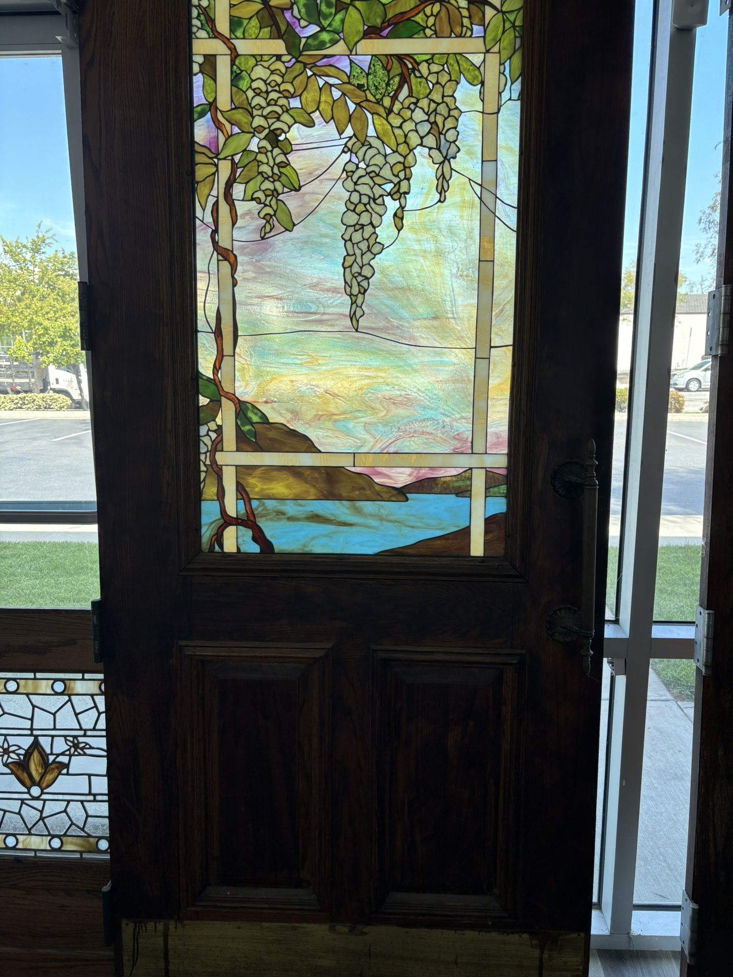 Large Solid Oak Doors & Side Panels With Stained Glass
