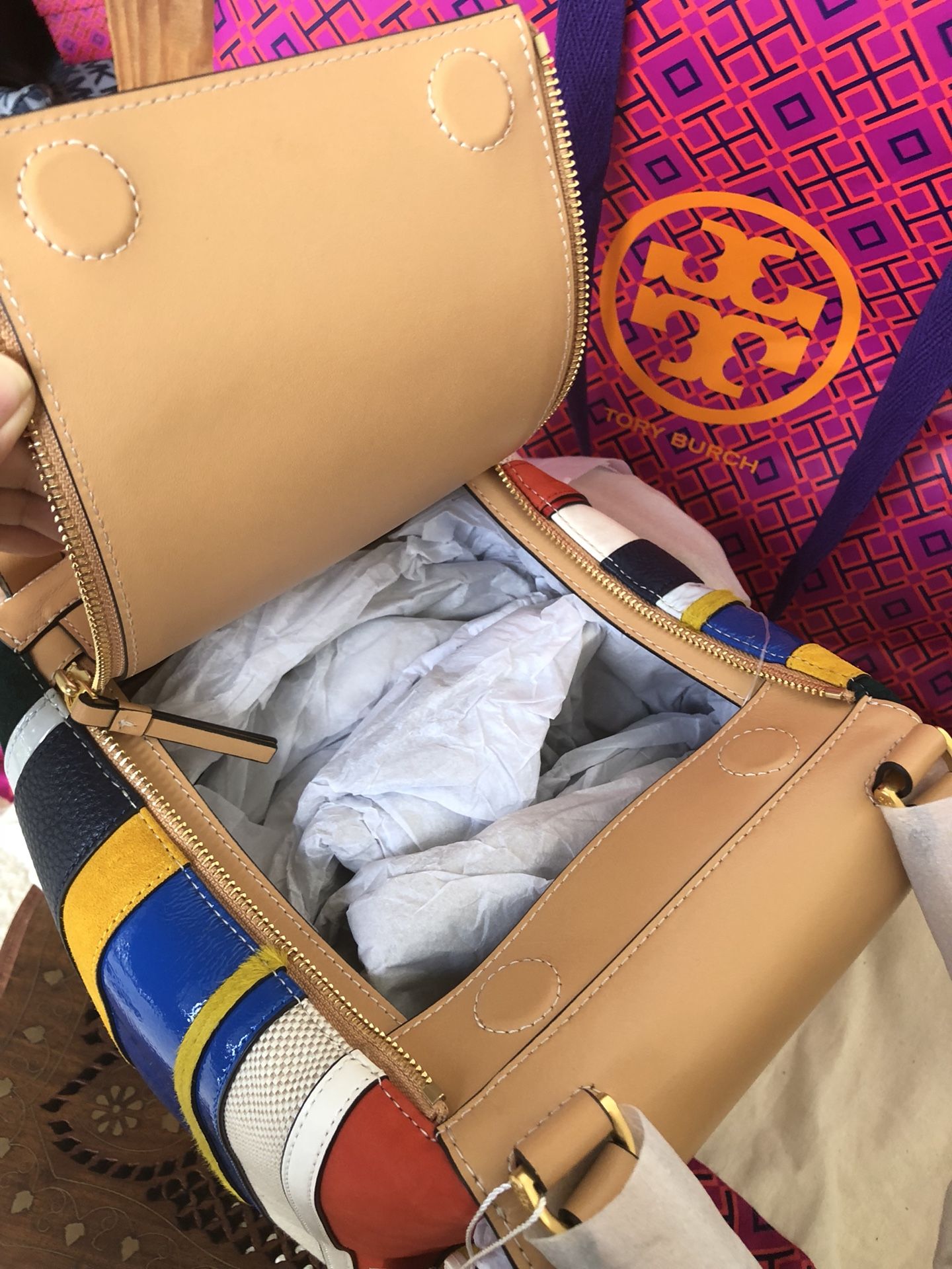 Tory Burch Half Moon Balloon stripe Satchel for Sale in Honolulu, HI -  OfferUp